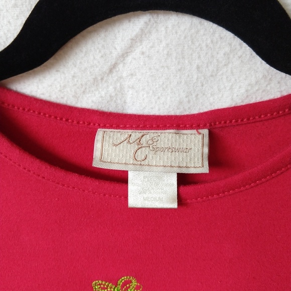 Women's Medium Red Christmas Long Sleeve tee - Picture 3 of 4